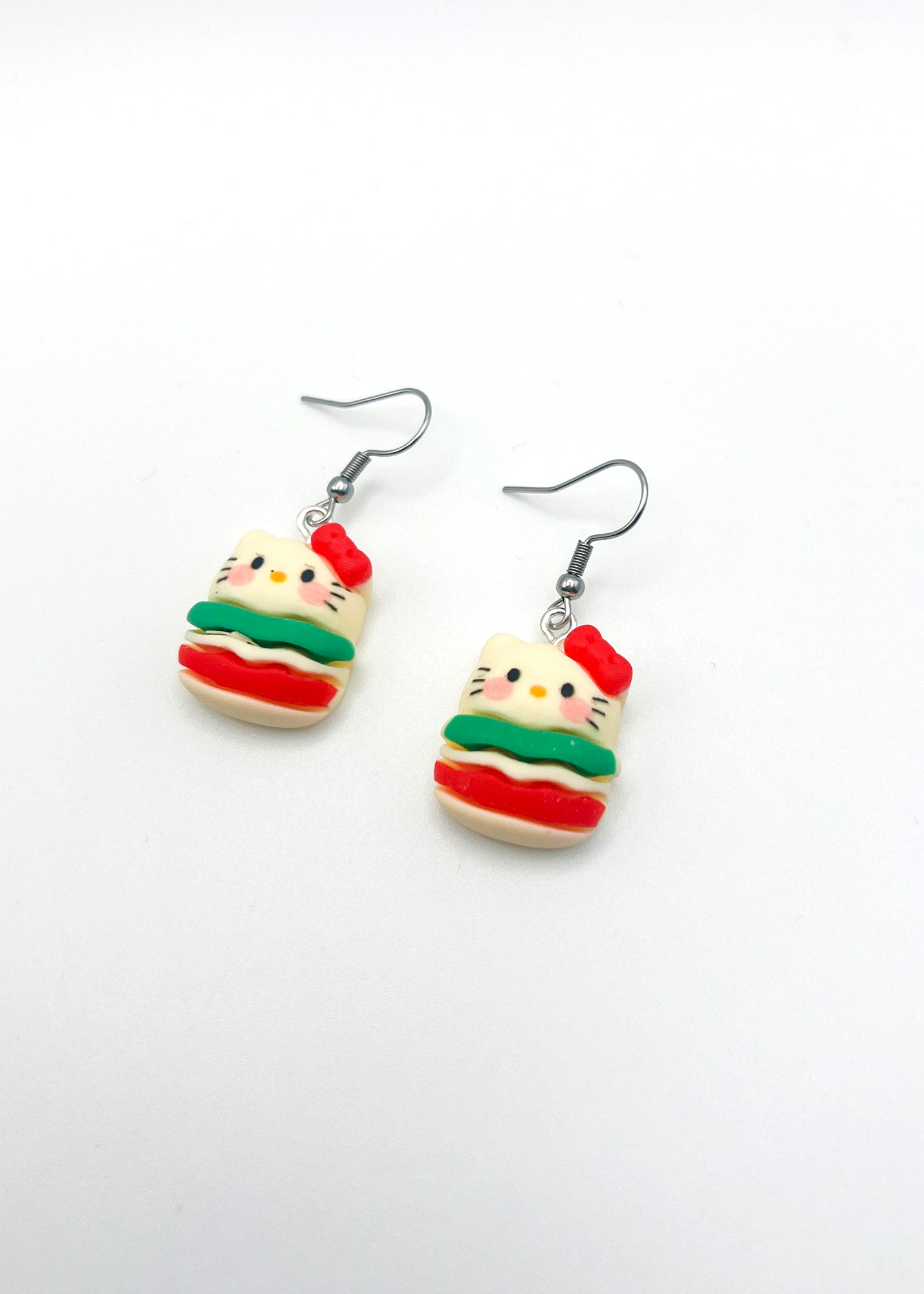 Sanrio Friends Earrings - Hello Kitty Burger